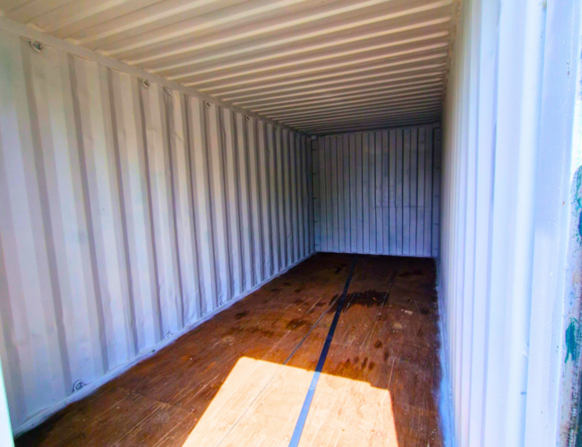 Self Storage for Airbnb Hosts and Serviced Accommodation Owners in Aveley and South Ockendon